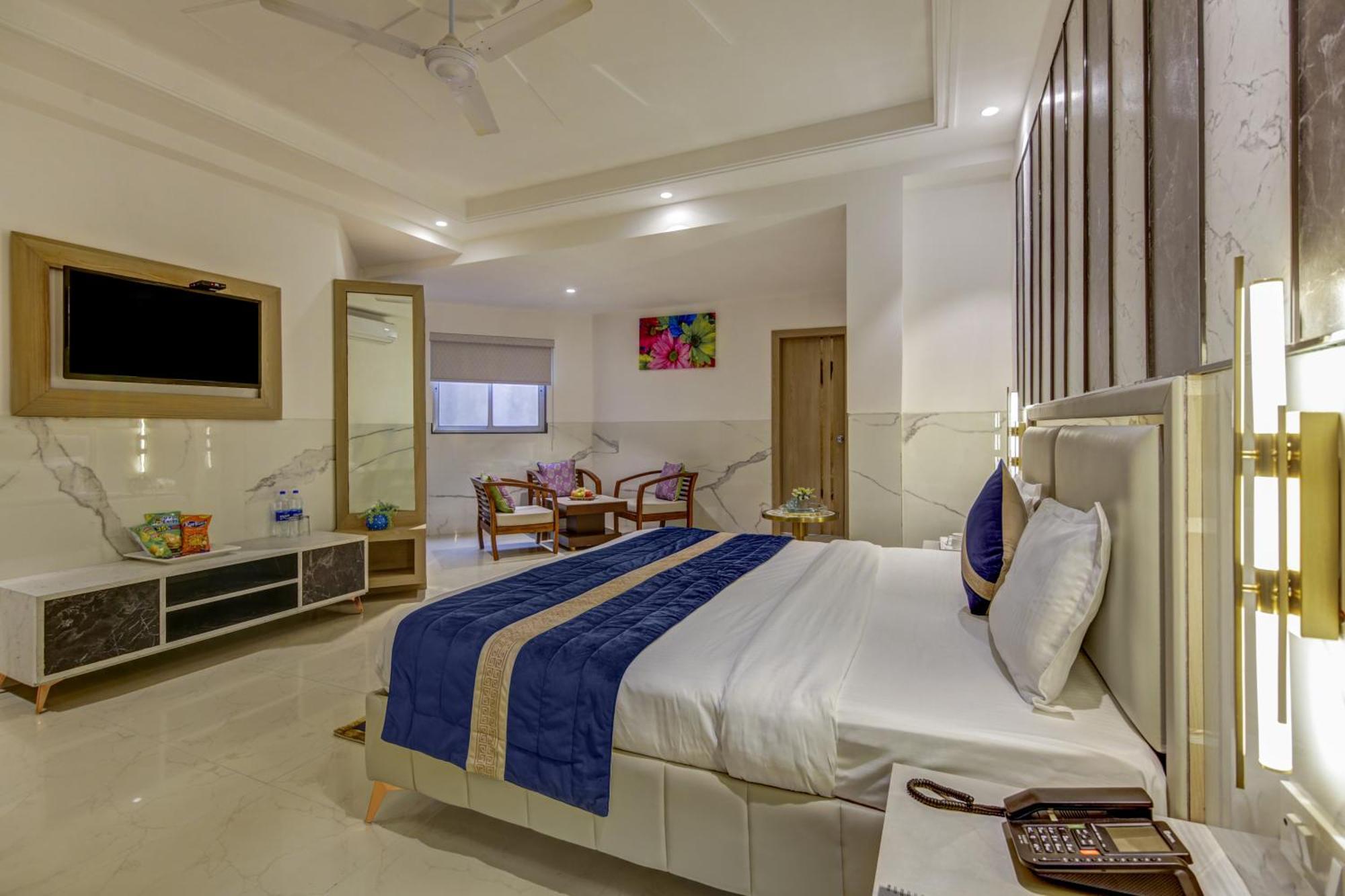 Hotel Delhi 37 By Star Group Near Delhi Airport 뉴델리 외부 사진