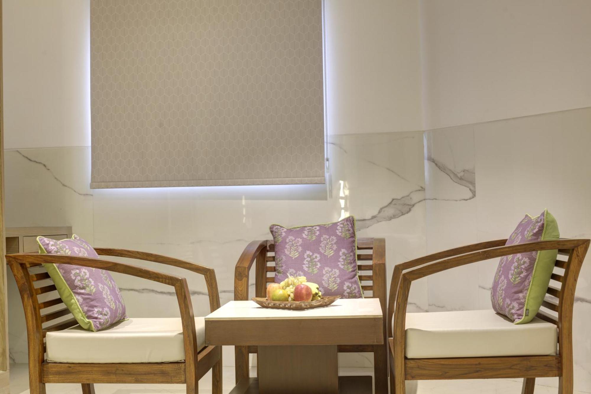 Hotel Delhi 37 By Star Group Near Delhi Airport 뉴델리 외부 사진
