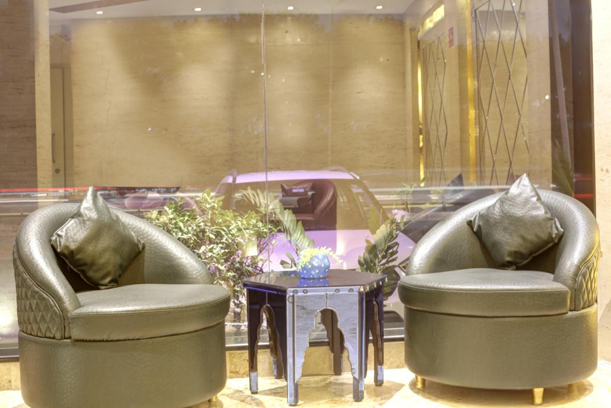 Hotel Delhi 37 By Star Group Near Delhi Airport 뉴델리 외부 사진